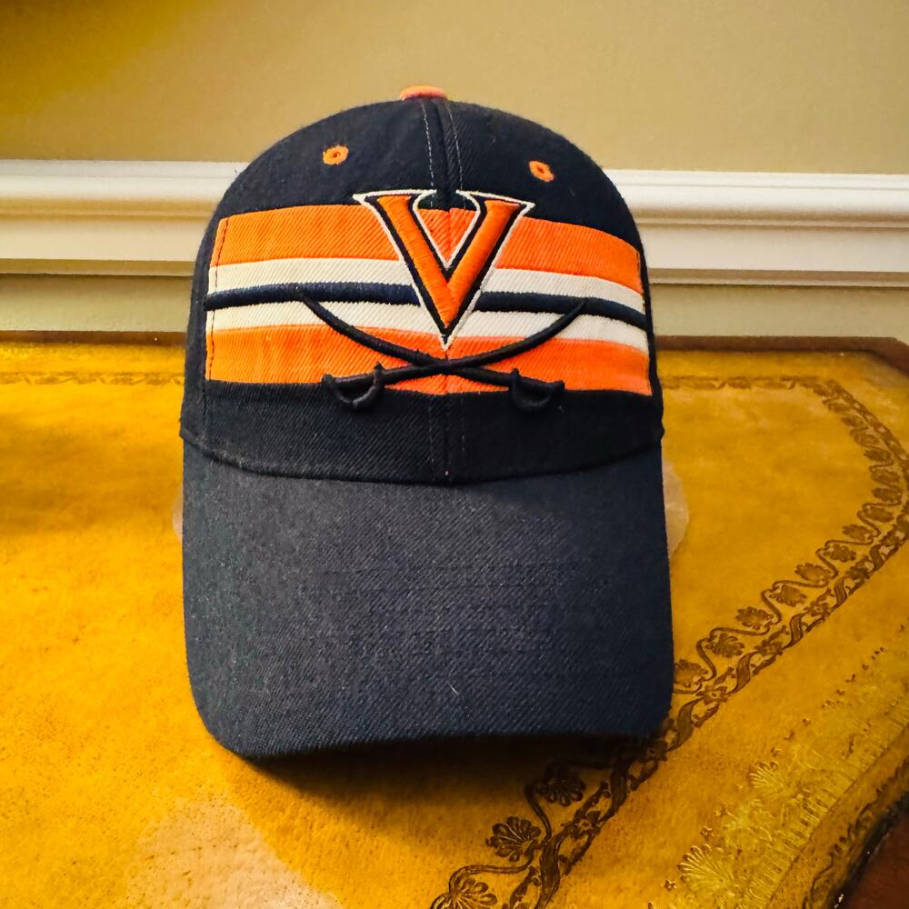 University of Virginia Cavaliers Wahoos Collegiate Wool Navy Basebal Cap Hat NEW